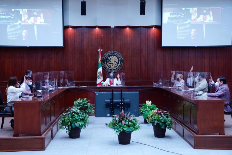 A aprobación Eldorado y JJR como municipios