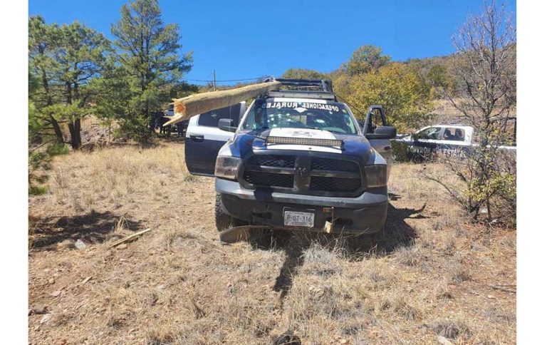 Matan a 4 policías y hieren a 6 en Chihuahua