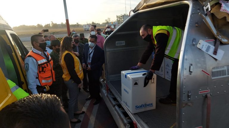 Llegan para Navolato 14 mil vacunas COVID-19