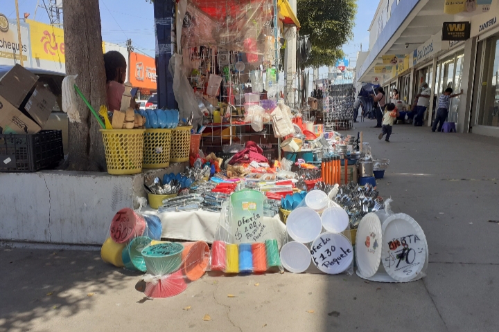 Se multiplican ambulantes foráneos en Navolato