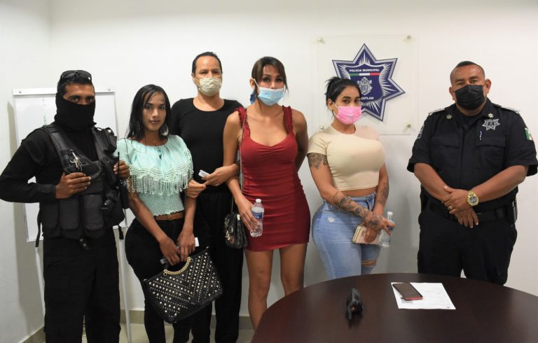 Prometen municipales poner fin de acoso a LGTB y sexoservidores