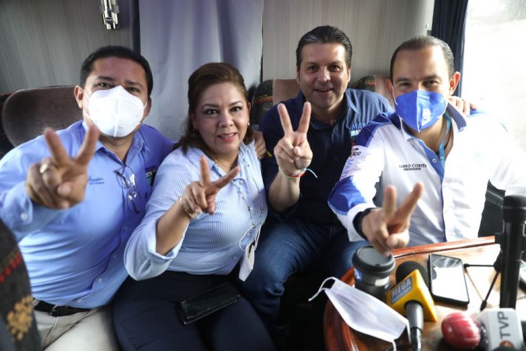 Se abre fuego amigo: denuncia ASE a Juan Carlos Estrada