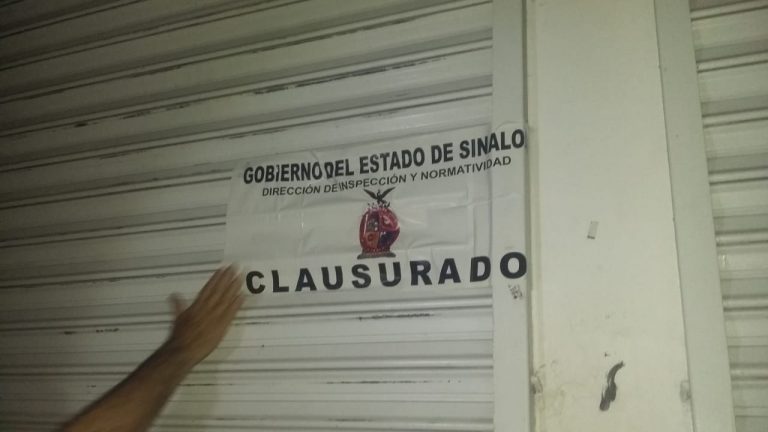 Clausuran expendio por operar en horario no permitido