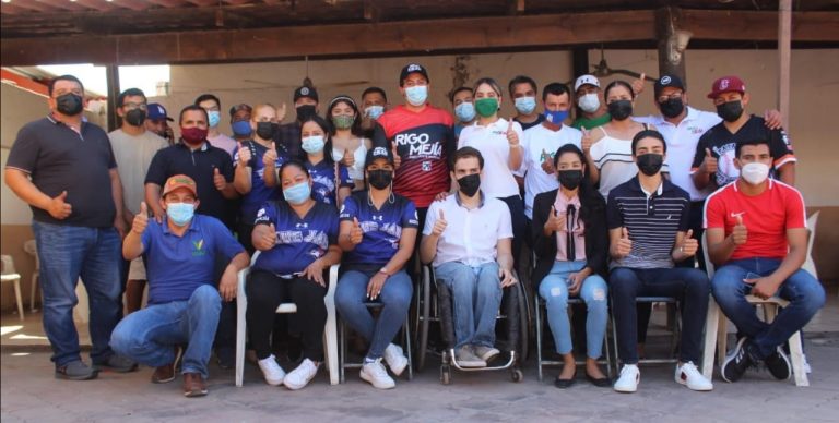 Se suman deportistas al proyecto de Rigo Mejía