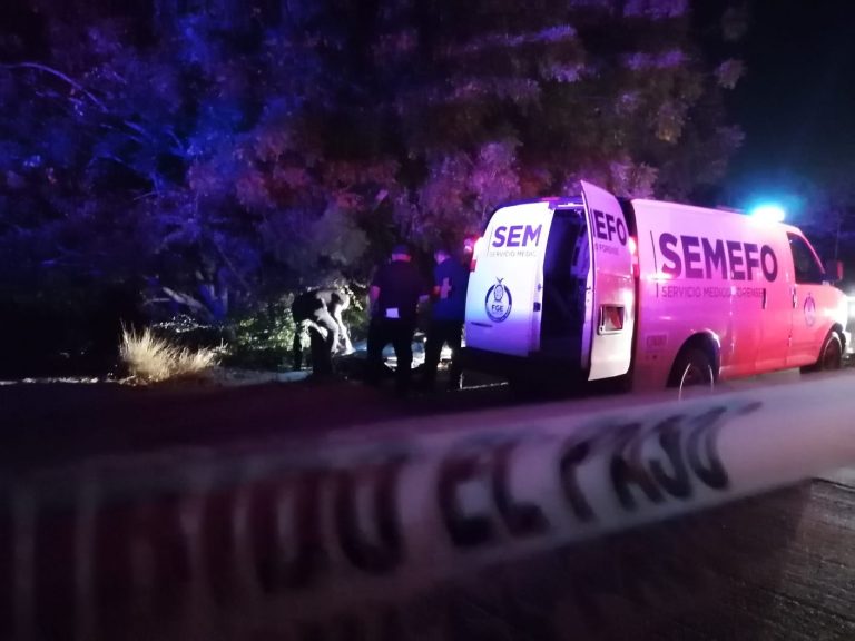 Con golpes localizan cadáver cerca del aeropuerto