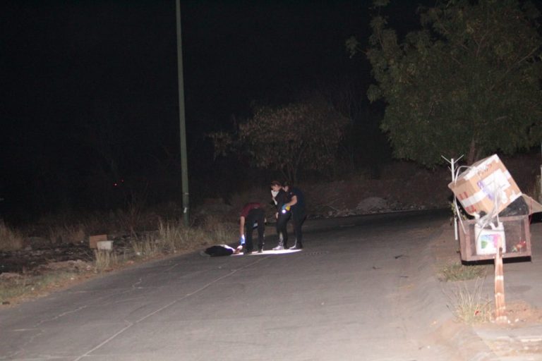 Lo disparan en 8 ocasiones en Cumbres del Sur