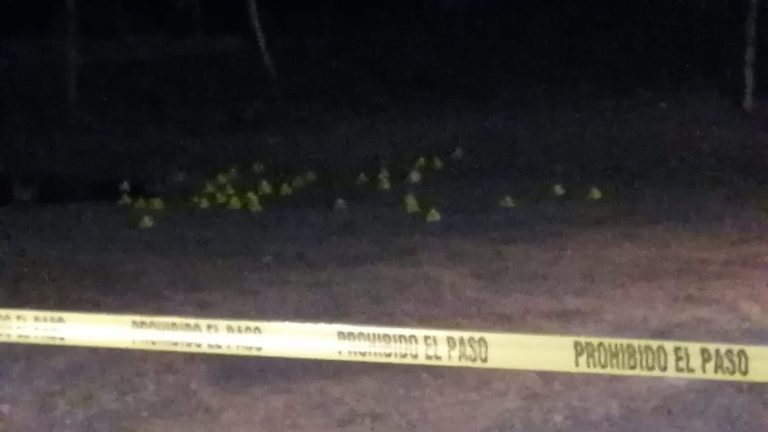 Lo ejecutan; había decenas de casquillos de ‘cuerno de chivo’