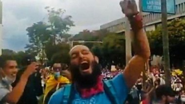 Muere Lucas Villa, icono de las protestas en Colombia