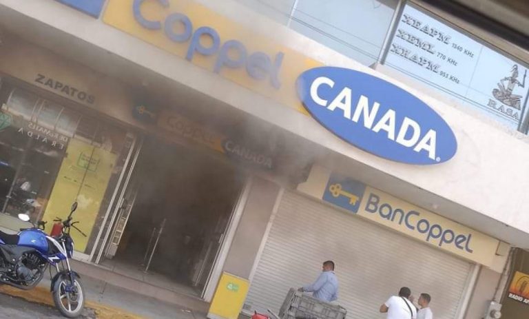 Atacan Coppel con bombas molotov en Michoacán; hay 11 bloqueos
