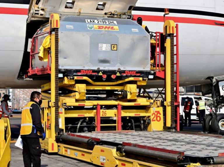 Recibe México 250,380 nuevas dosis de Pfizer