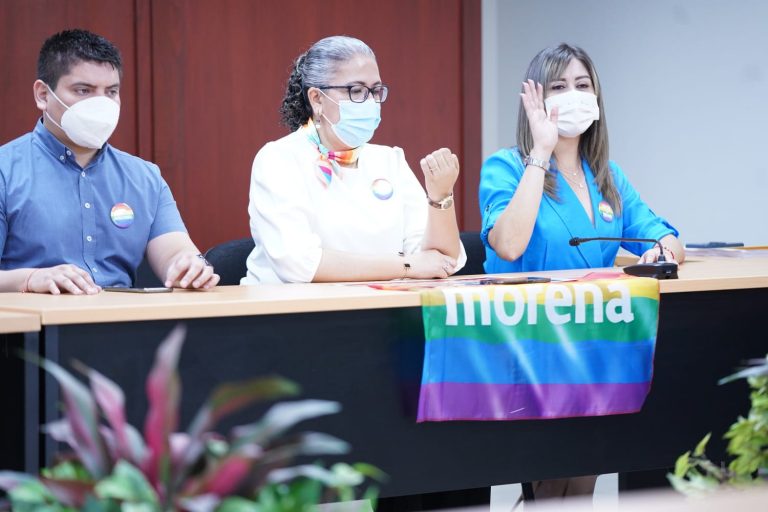 Aprueban en comisiones matrimonio y concubinato a personas del mismo sexo