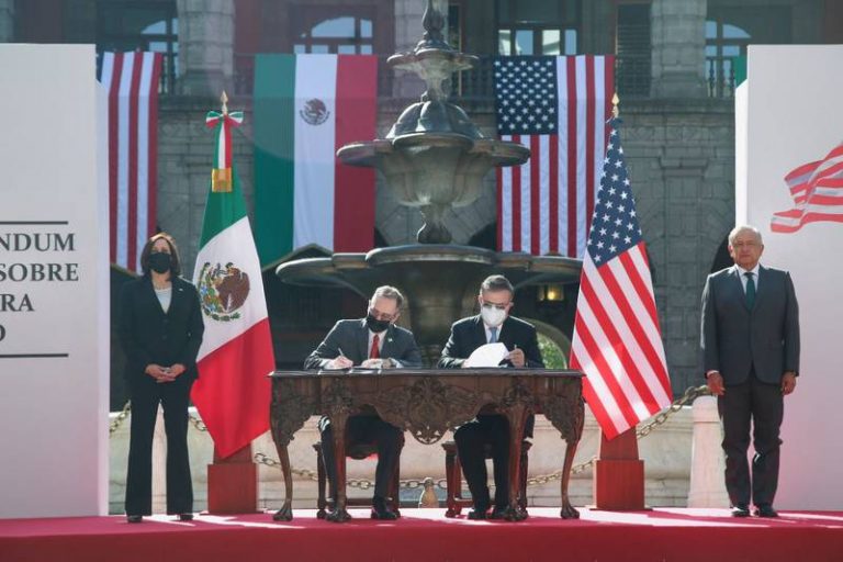 Firman México y EU acuerdo de cooperación