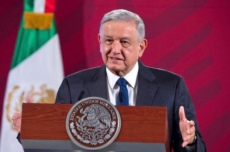 Embajada de EU ‘reparte maíz con gorgojo’ a ONG’s: AMLO