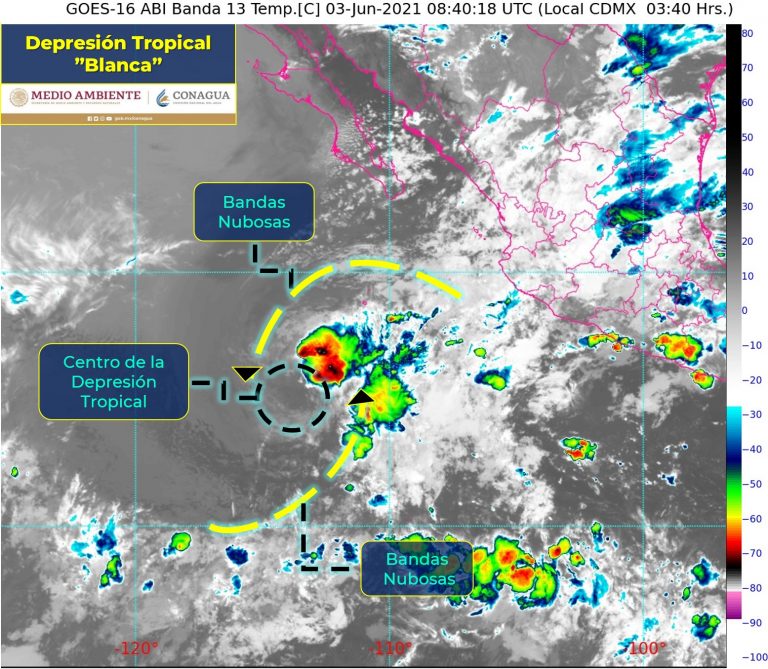 Se aleja ‘Blanca’ de las costas del Pacífico