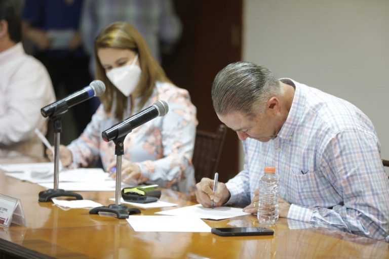 Aumentan 6% al salario a trabajadores del Stase