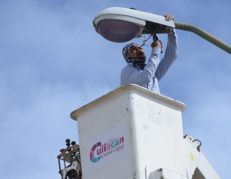 Apagan viento y agua lámparas Led ¡Repórtala!