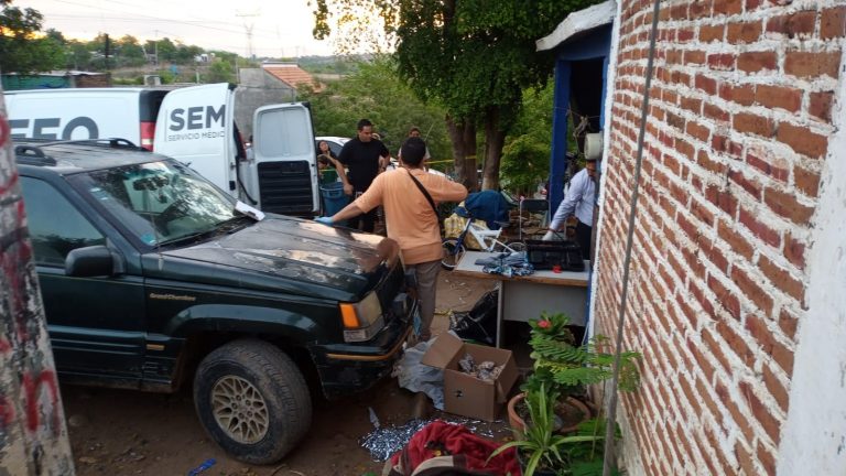 Lo ejecutan en su casa de El Mirador