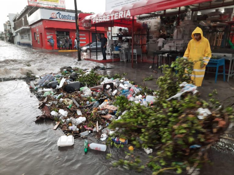 Sin agua más de 120 colonias en Culiacán