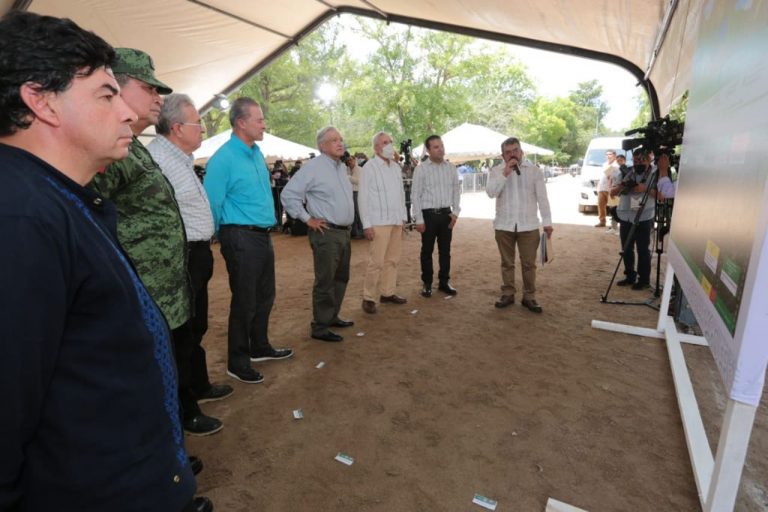 Al 41% carretera San Ignacio-Tayoltita