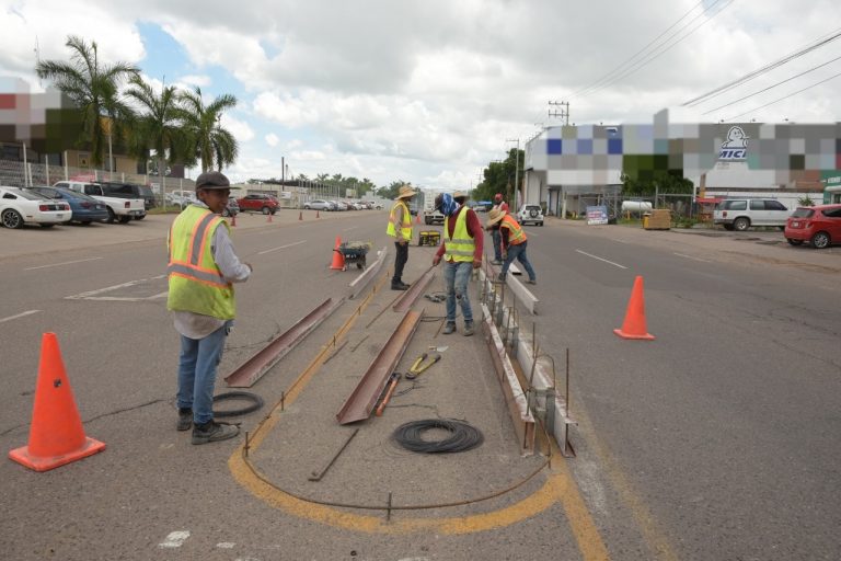 Para evitar accidentes, pondrán camellón en salida a Sanalona