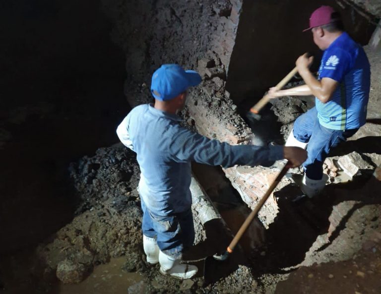 Sin agua desde Barrancos a Chulavista en Culiacán
