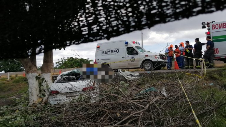 Deja choque 2 muertos y 2 heridos entre Culiacán y Navolato