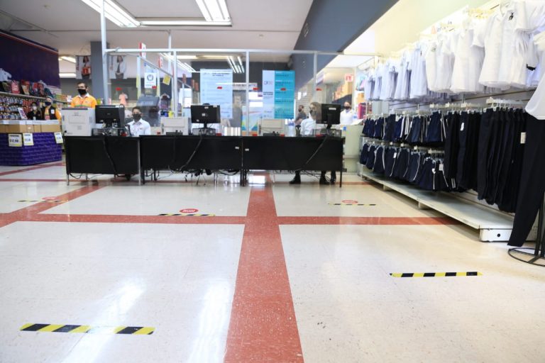 Inicia el 17 de agosto canje del uniformes escolares