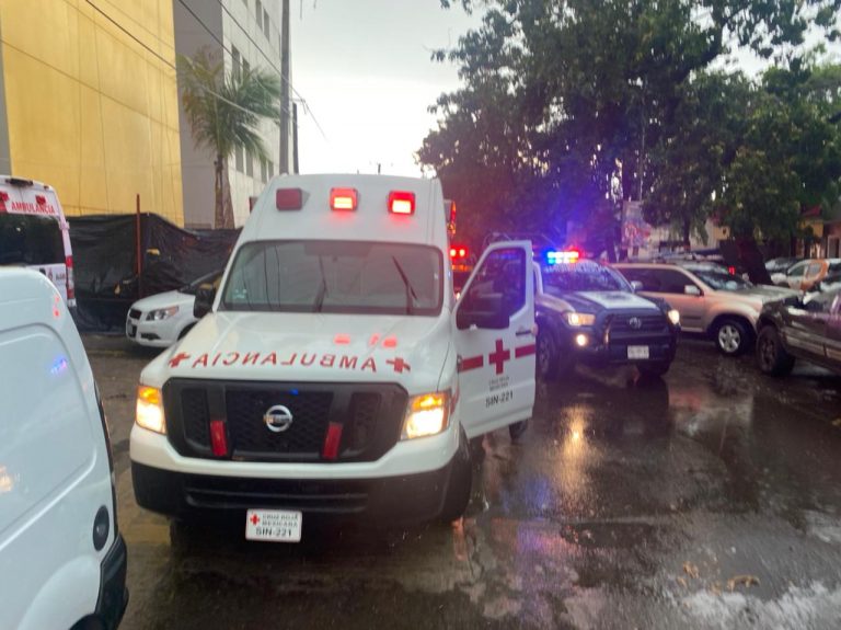 Arrastra arroyo a niña al sur de Culiacán