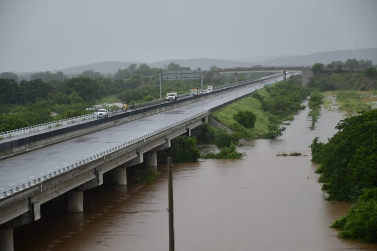 Abren la Maxipista desde Mazatlán a La Cruz de Elota