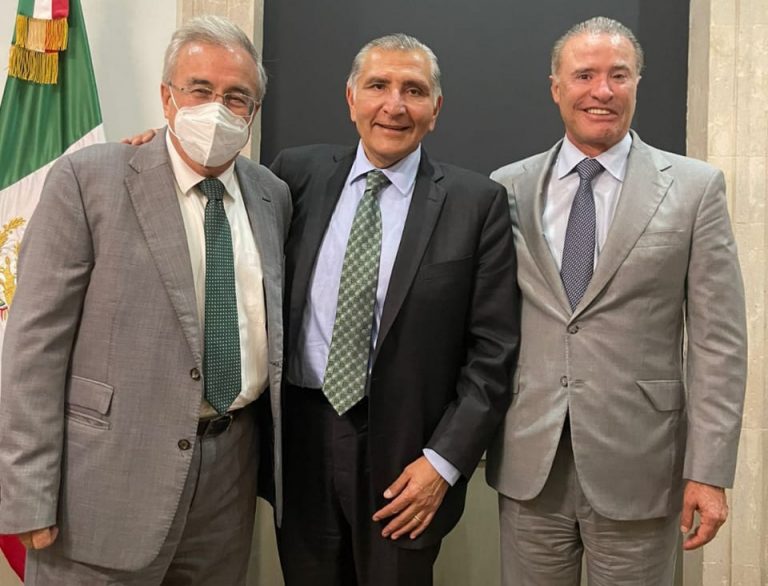 Gestionan Quirino y Rocha recursos para cierre de año