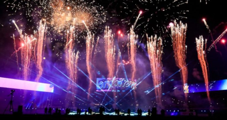 De regreso espectáculo inaugural de Tomateros