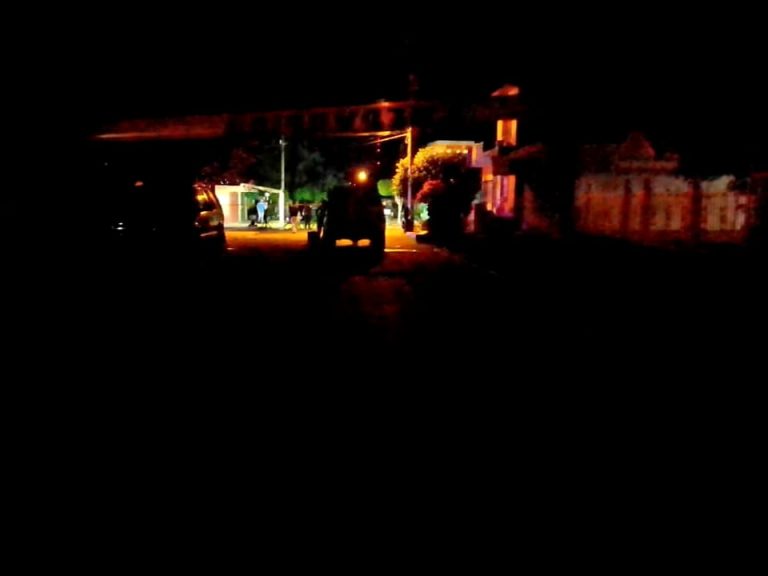 Mueren 4 carbonizados en auto tras balacera en Mazatlán