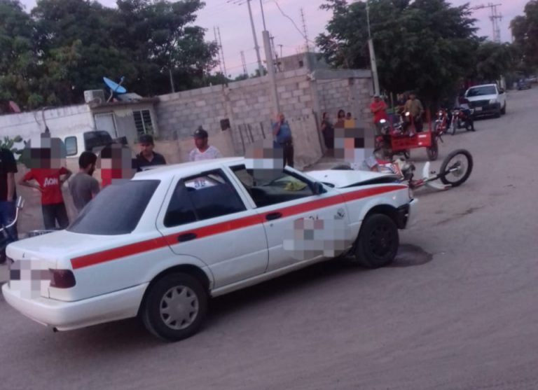 Fallece motociclista al chocar contra taxi en Villa Juárez, Navolato