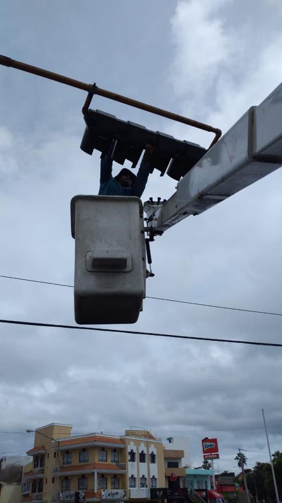 Restablecen al 100% servicio de energía en Mazatlán