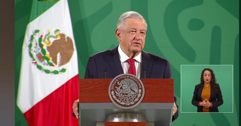 Pide AMLO a Rocha ratificar a Cristóbal Castañeda en SSP