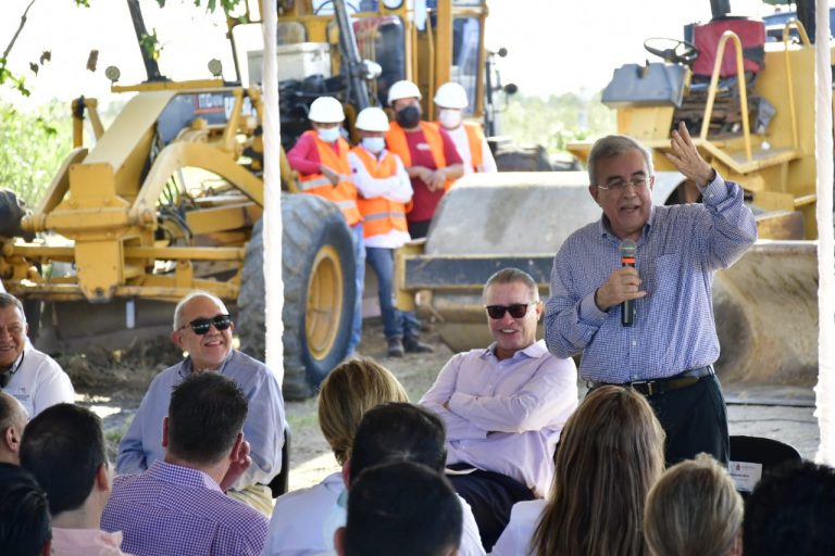 Anuncia Rocha hasta $500 millones para colonias de Mazatlán