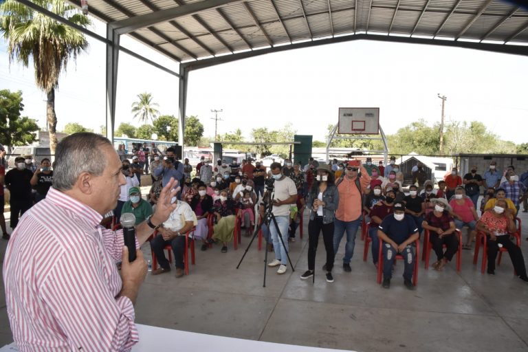 Promete Vargas para Navidad agua a Jitzámuri