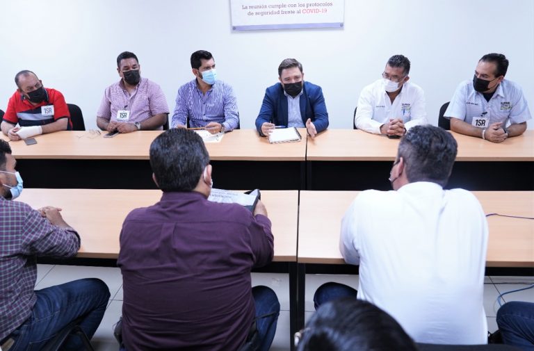 Recurren urbanos a diputados por problema financiero