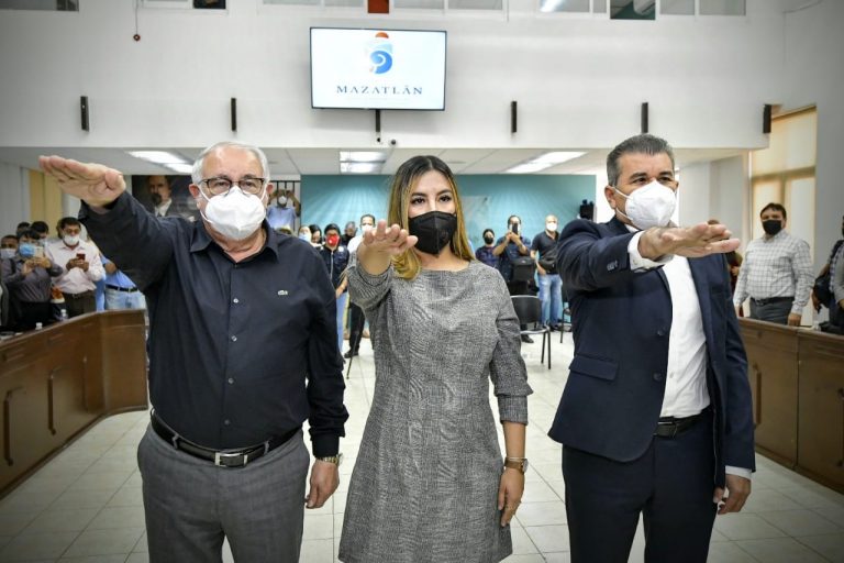 Destraban conflicto: aprueban al ‘Químico’ funcionarios