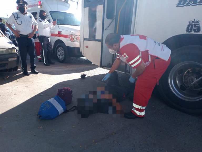 Se impacta repartidor de pan contra urbano en Chulavista