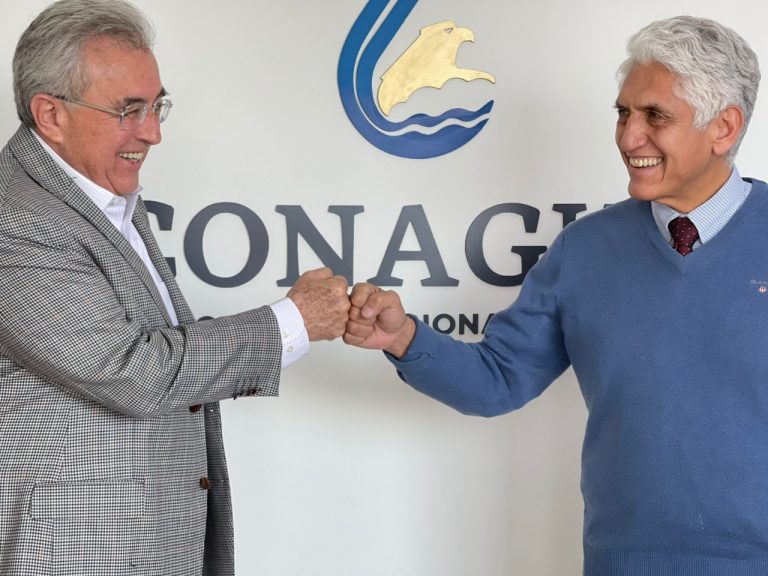 Rocha gestiona obras en la SCT y en la Conagua