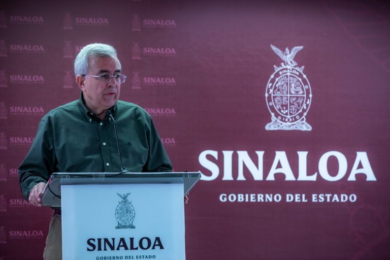 Llama gobernador a no disparar en Año Nuevo