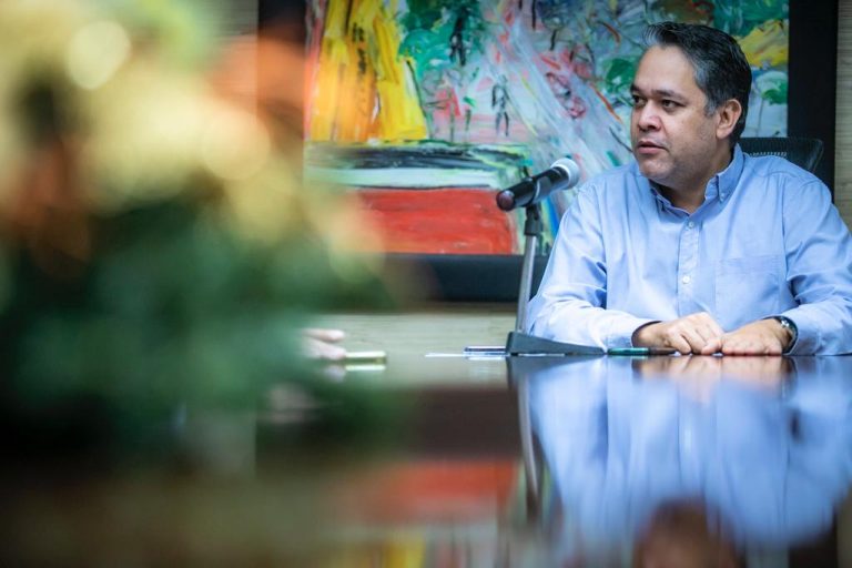 El gobierno ya pagó los créditos de corto plazo: Díaz Vega