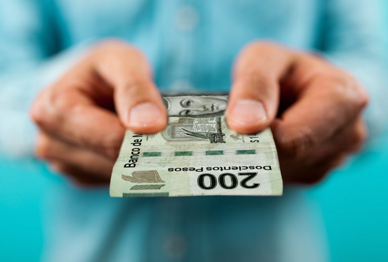 No habrán impuestos por depósitos en efectivo: SAT