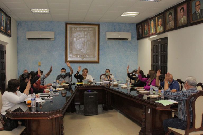 Limita El Rosario al 50% salones de fiesta