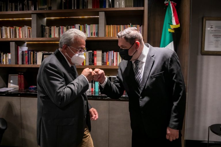 Llega relevo a la Politécnica tras renuncia del rector