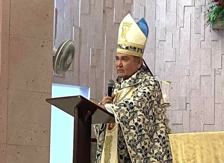 Muere 'El padre Chilo', Obispo de Mexicali, originario de Navolato |  Reporte18