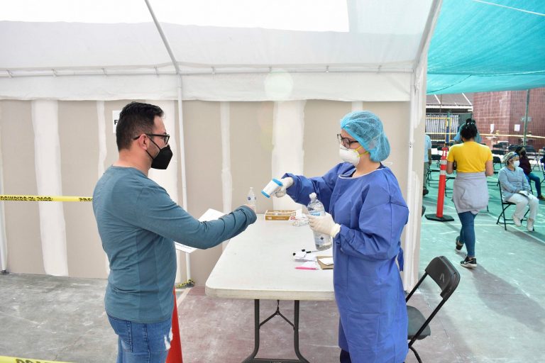 Con 13 muertes por COVID, Sinaloa rebasa los 5 mil casos activos