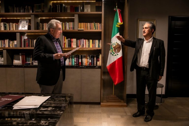 Designa Rocha nuevo director de la Escuela Normal de Sinaloa