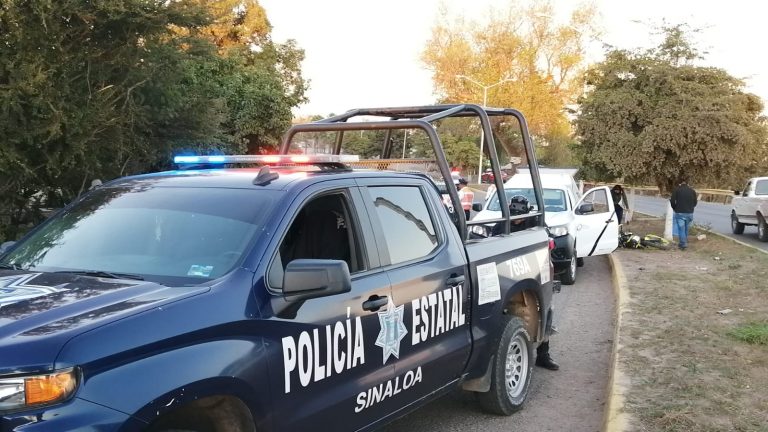 Fallece al chocar contra árbol en El Limoncito, Navolato